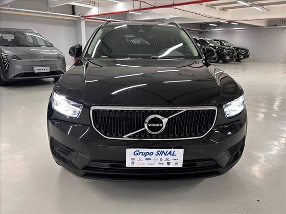 VOLVO XC40 2.0 T4 GASOLINA GEARTRONIC VOLVO XC40 2.0 T4 GASOLINA GEARTRONIC